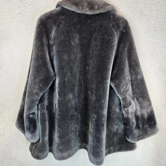 Vintage Rothmoor Gold & Co Gray Faux Fur Coat Open Front Bell Sleeves Women's - Picture 9 of 13